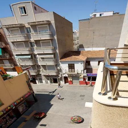 Hostal Anna Benidorm-2