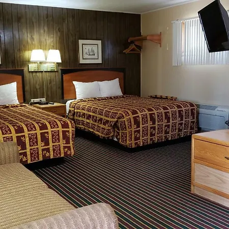 Grand Motel-2