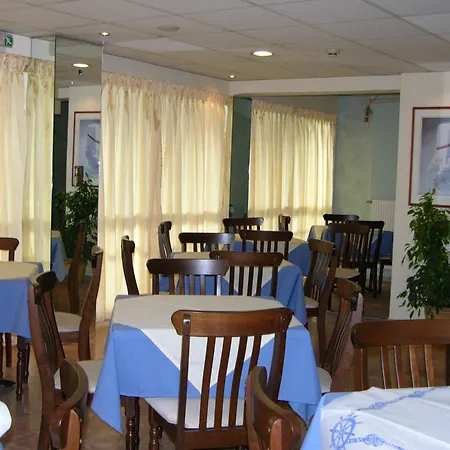 Apollo Hotel-3