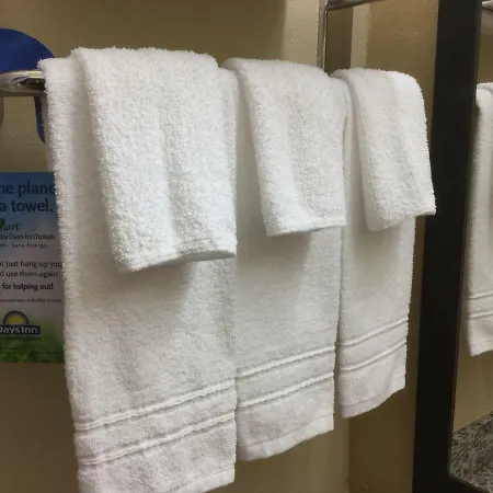 Days Inn By Wyndham Athens-3