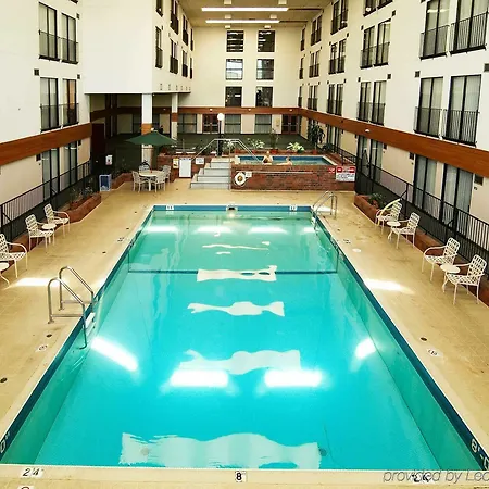 Mankato City Center Hotel-2
