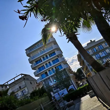 Edison Hotel Seaview & Spa-3