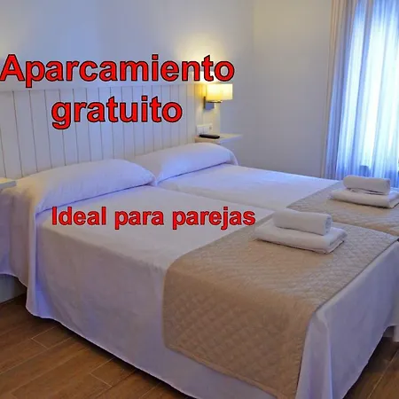 Hostal La Fonda-3