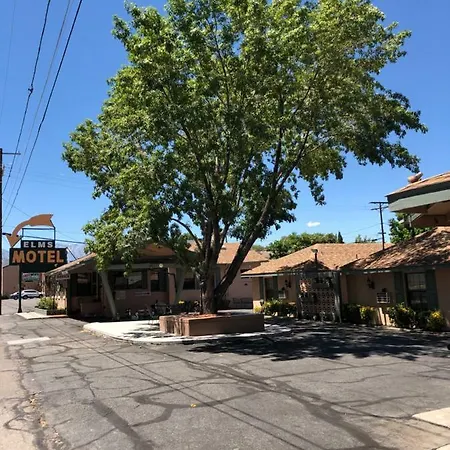 Bishop Elms Motel-3