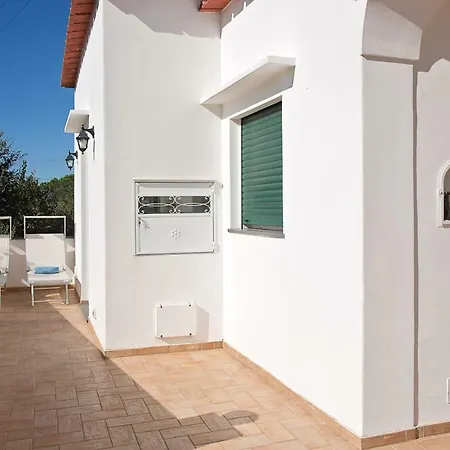 Parco Vittoria Holidays House-3