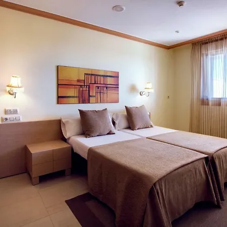 Apartamentos Mediterraneo Real 2-3