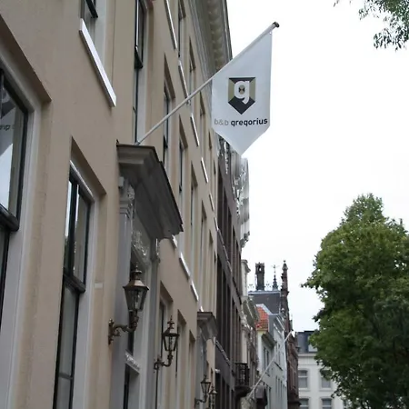 B&B Gregorius-2