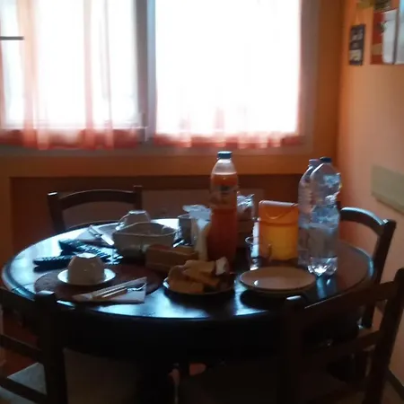 Orange House-3