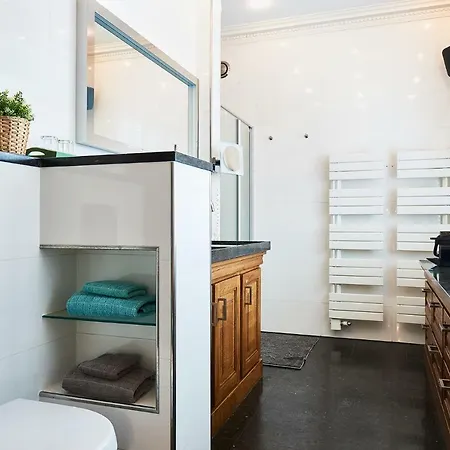 Guesthouse Villa Emmen-3