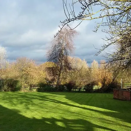 Featherstone Farm Hotel-2