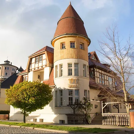 Hotel 1912-2