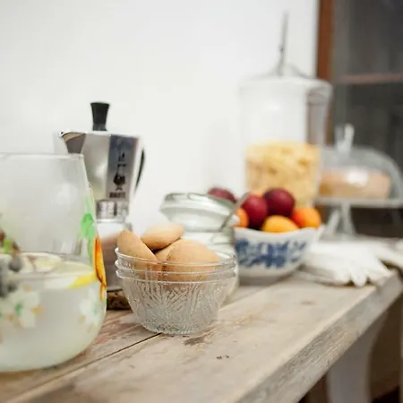 A Casa Di Gaia Bed And Breakfast-3