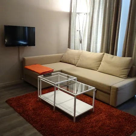 Suite 11-3