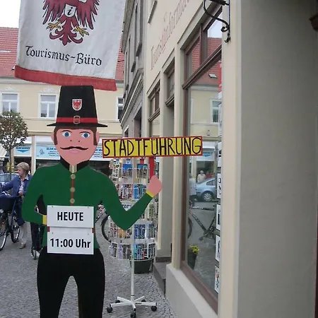 Pension&Ferienwohnung Zum Schmuckgiebel-2