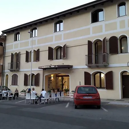 Hotel '904-2