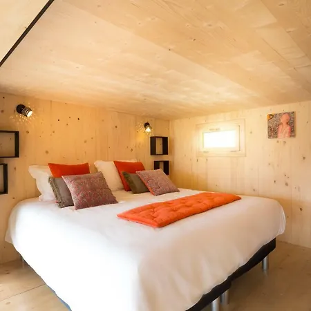 Les Lodges, by Refuges en ville-3