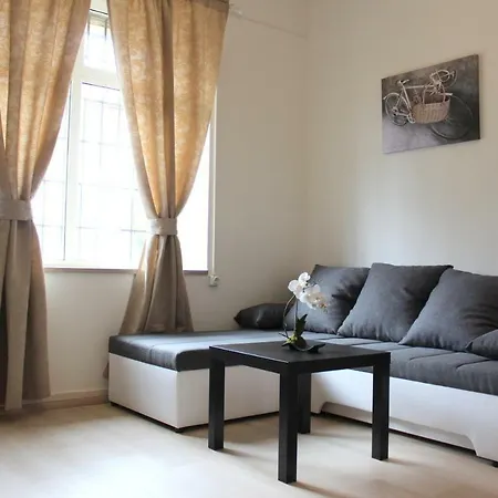 Apartment & Room'S Anni-3