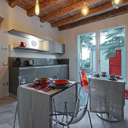 28 Alla Rotonda-3