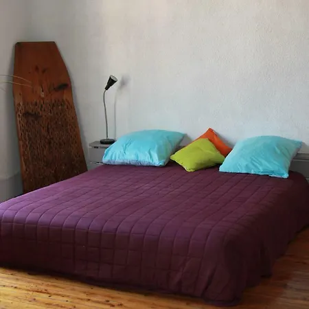 Chambre cozy et Salon de 60 m2 au coeur de la cité-2