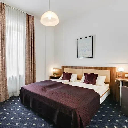 Hotel Villa von Sayn Rheinbreitbach-2