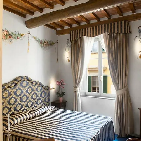 Hotel Relais Dell'Orologio-2