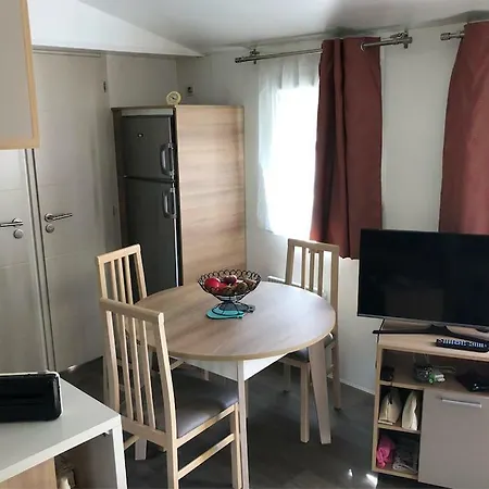Mobil Home Proche Du Plan D'Eau D'Embrun-2