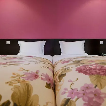 Catolica Hotel-3