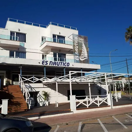 Es Nautico Suites-3