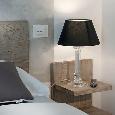 Le Suites - di fronte Ospedale Sacro Cuore-3