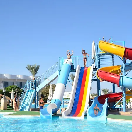 Queen Sharm Aqua Park Hotel-3