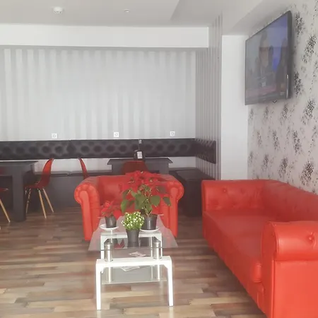 Deluxe Hostels & Suites Merida-2