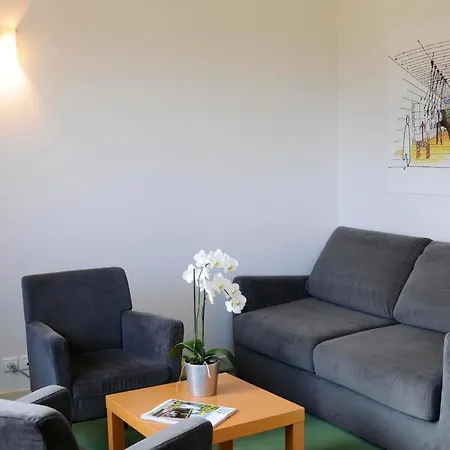 Hotel Archamps Porte Sud De Geneve-2