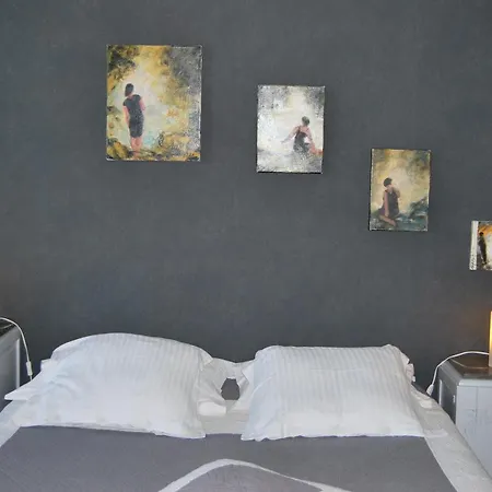 Chambre D'Hotes L'Ambroise-2