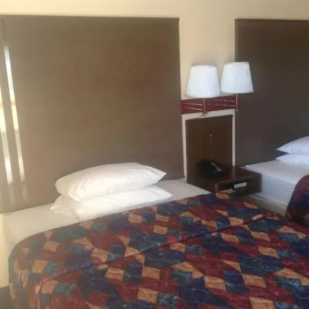 Classic Inn Early-3