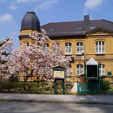 Hotel Am Kurpark-3