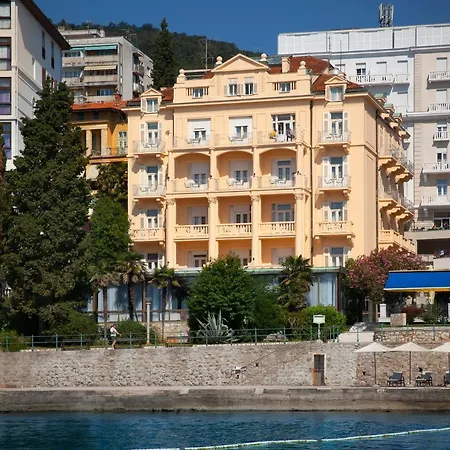 Hotel Lungomare Opatija - By Liburnia Hotels & Villas-3