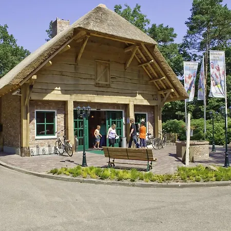 Oostappen Vakantiepark Arnhem BV-2