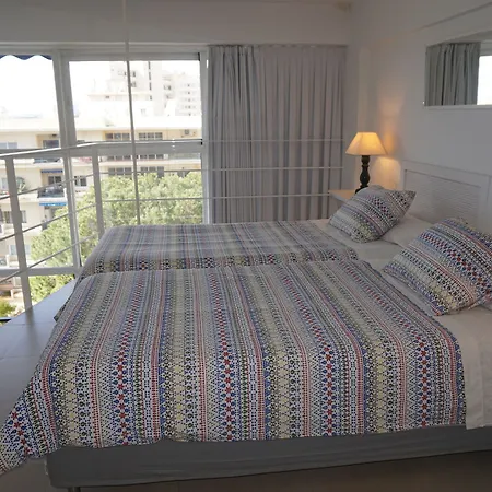 Skol Apartments Marbella-3