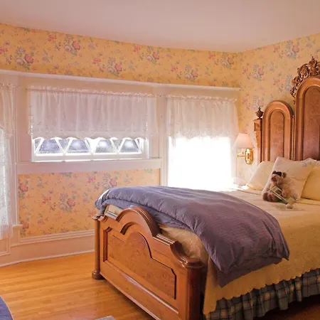 White Lace Inn-2