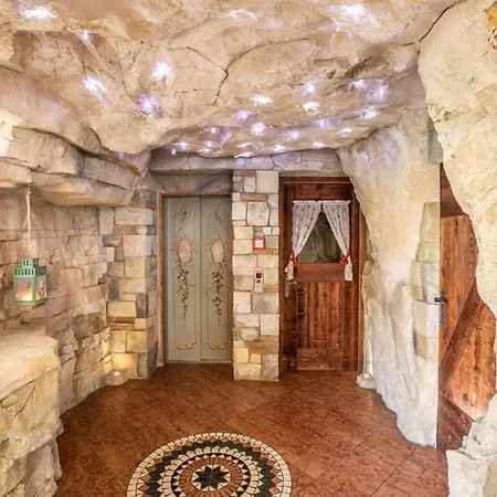 Family Hotel La Grotta-3