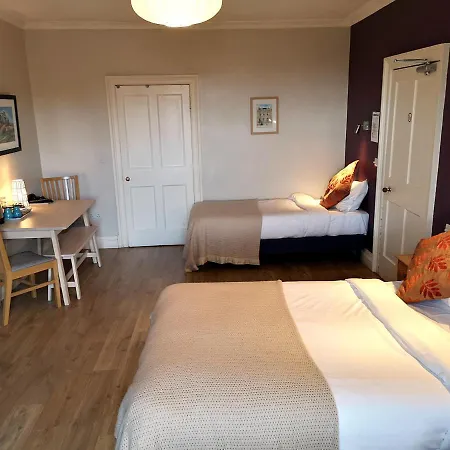 Dene Guest House, New Town-2