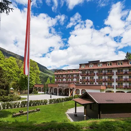 Alpenhotel Weitlanbrunn-3