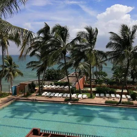 Hotel Jardin Savana Dakar-2