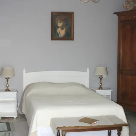 au paradis des hotes-2