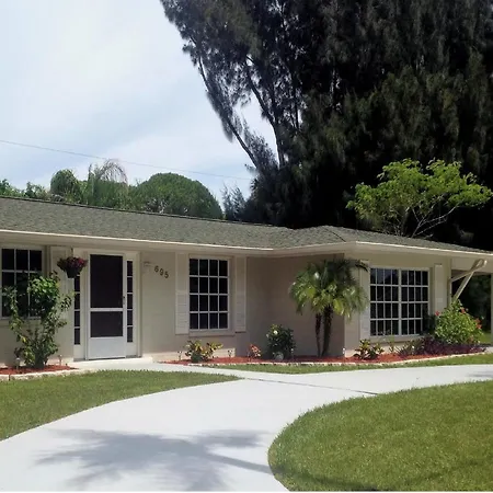 Vacation Home On Alligator Drive-3