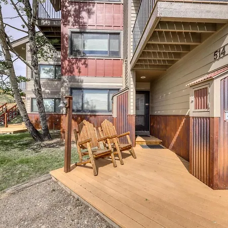 Beautiful Mountain View Condo-2