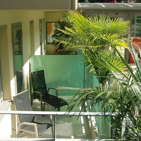 Beach Hotel Du Lac Malcesine-3