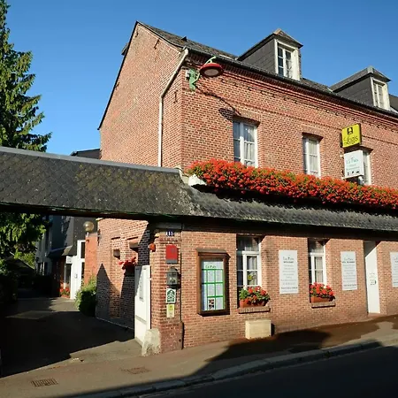Logis Hôtel Restaurant La Paix-2