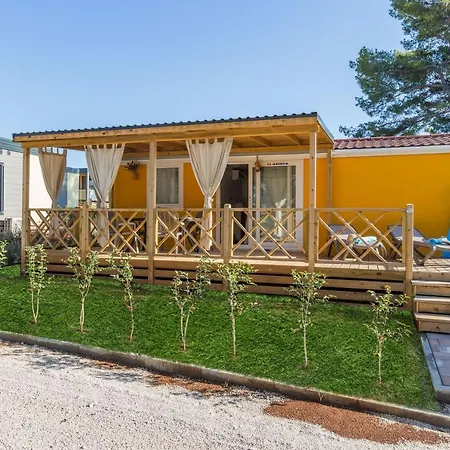 Camping Adria Mobile Homes Lanterna-2