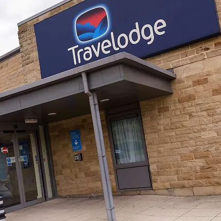 Travelodge Leeds Bradford Airport-3